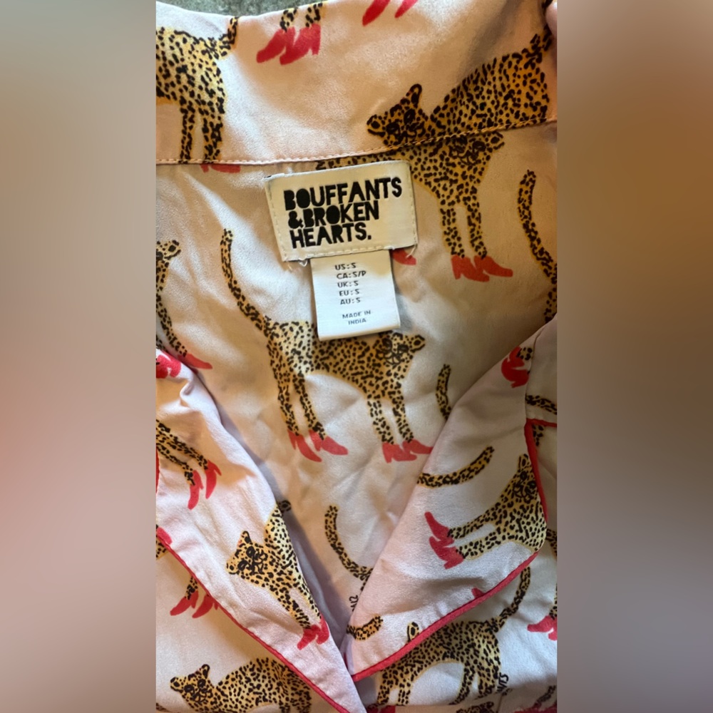 Bouffants & Broken Hearts whimsical 2 piece PJ set S